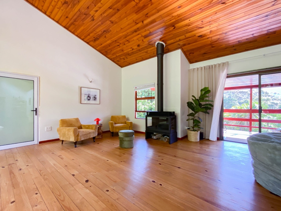 To Let 4 Bedroom Property for Rent in Tierboskloof Western Cape